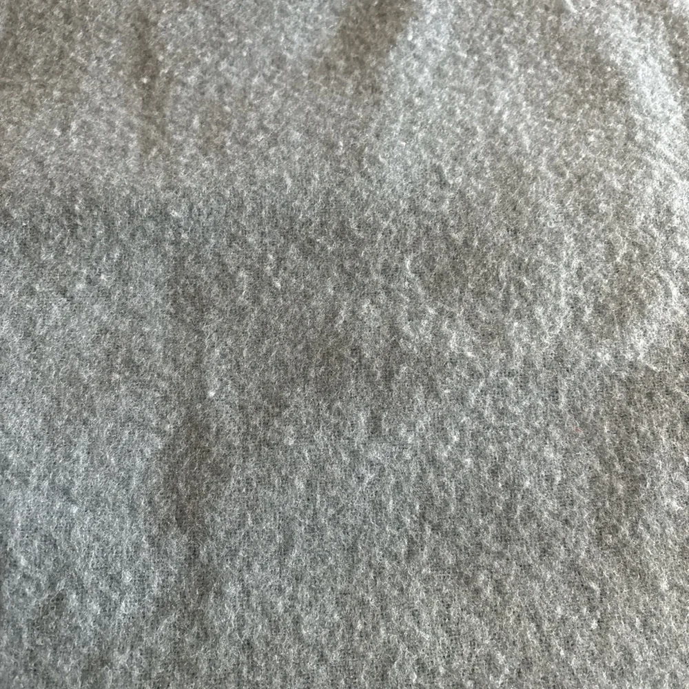 Easton 100% wool Sky Blue Bedding Blanket. Size 91/71.5 in. Made in England.
